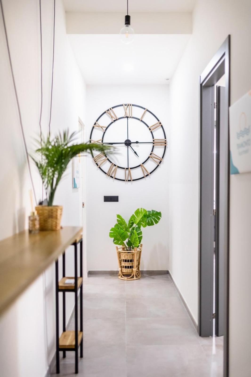 Sole Apartments 泰拉奇纳 外观 照片