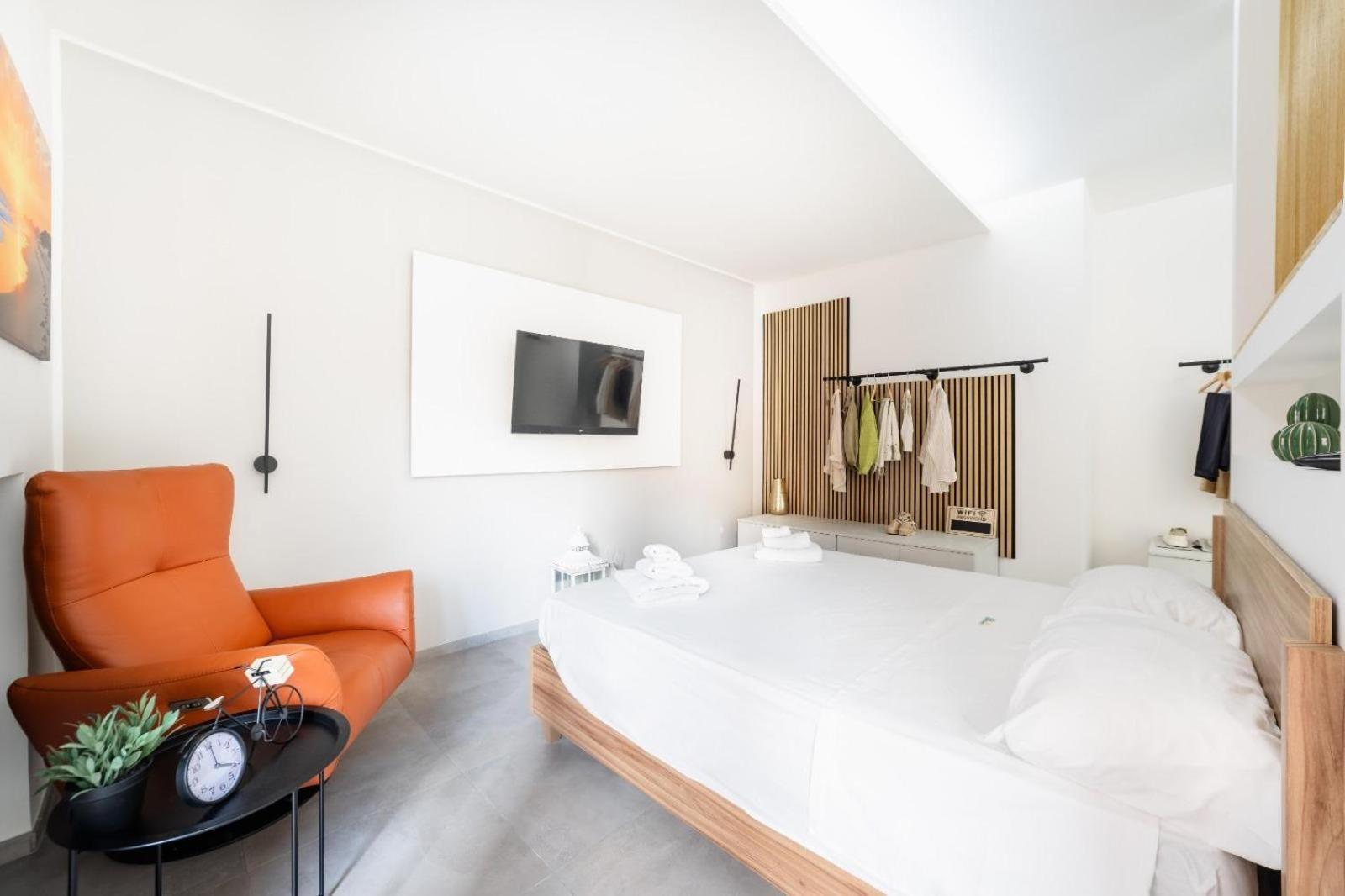 Sole Apartments 泰拉奇纳 外观 照片